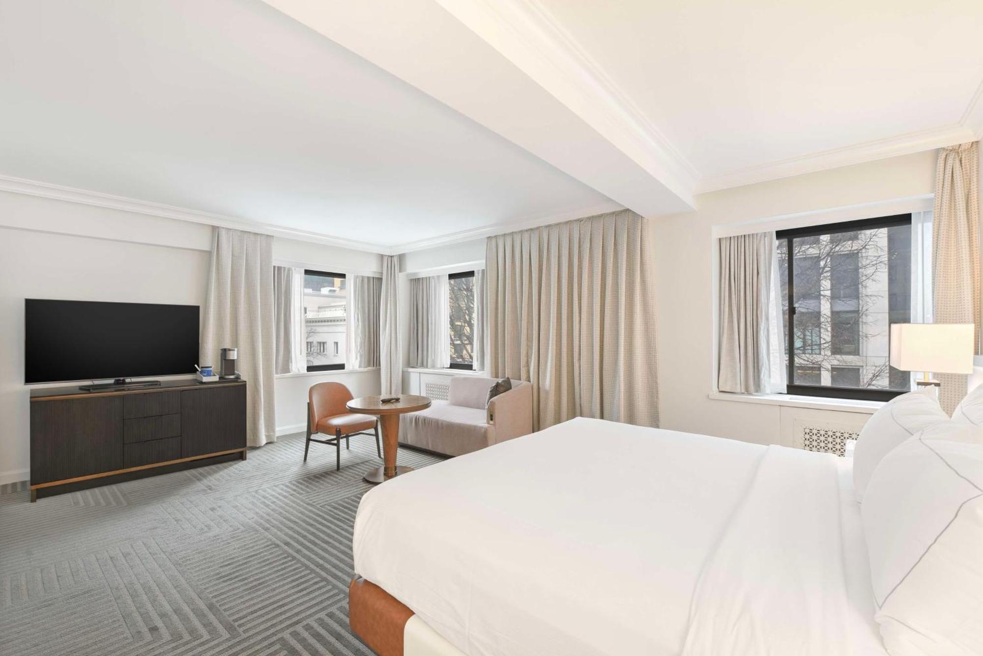 Hotel Capital Hilton Washington Exterior foto